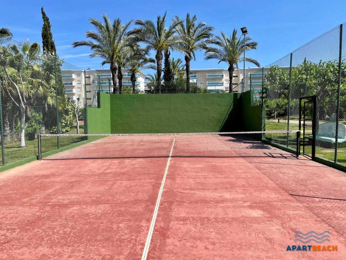 Apartbeach Los Juncos Residencial Piscinas Y Petanca ラ・ピネーダ エクステリア 写真