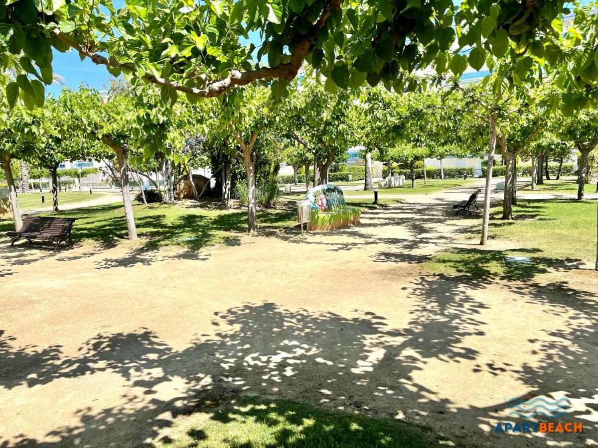 Apartbeach Los Juncos Residencial Piscinas Y Petanca ラ・ピネーダ エクステリア 写真
