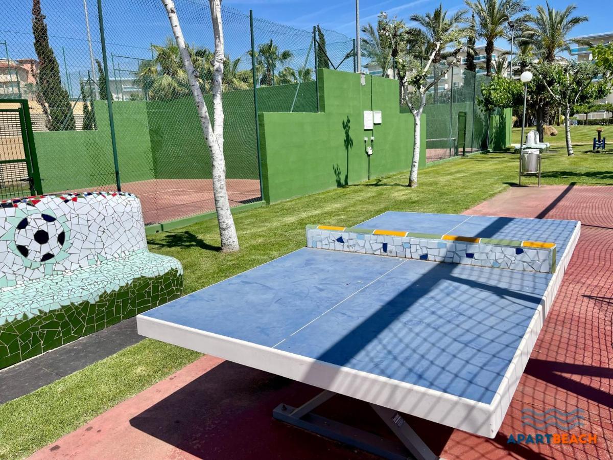 Apartbeach Los Juncos Residencial Piscinas Y Petanca ラ・ピネーダ エクステリア 写真