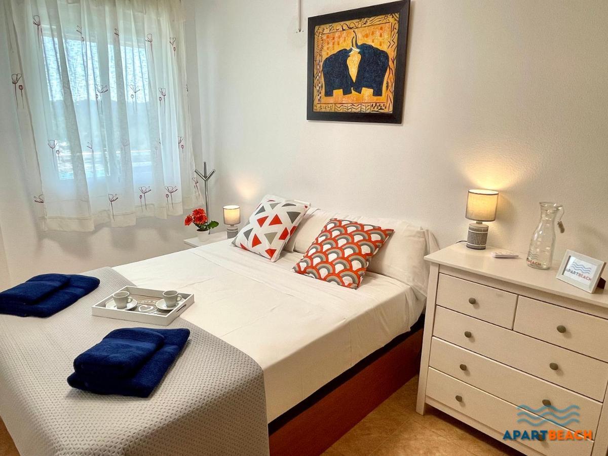 Apartbeach Los Juncos Residencial Piscinas Y Petanca ラ・ピネーダ エクステリア 写真