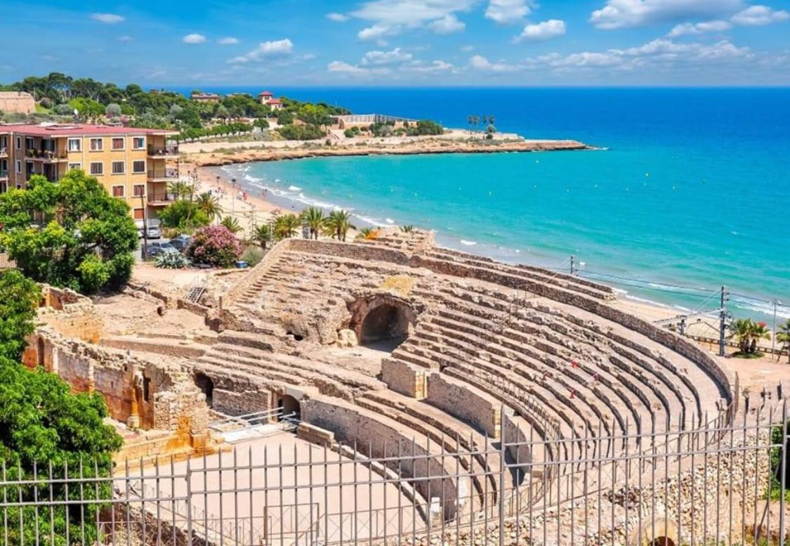 Apartbeach Los Juncos Residencial Piscinas Y Petanca ラ・ピネーダ エクステリア 写真